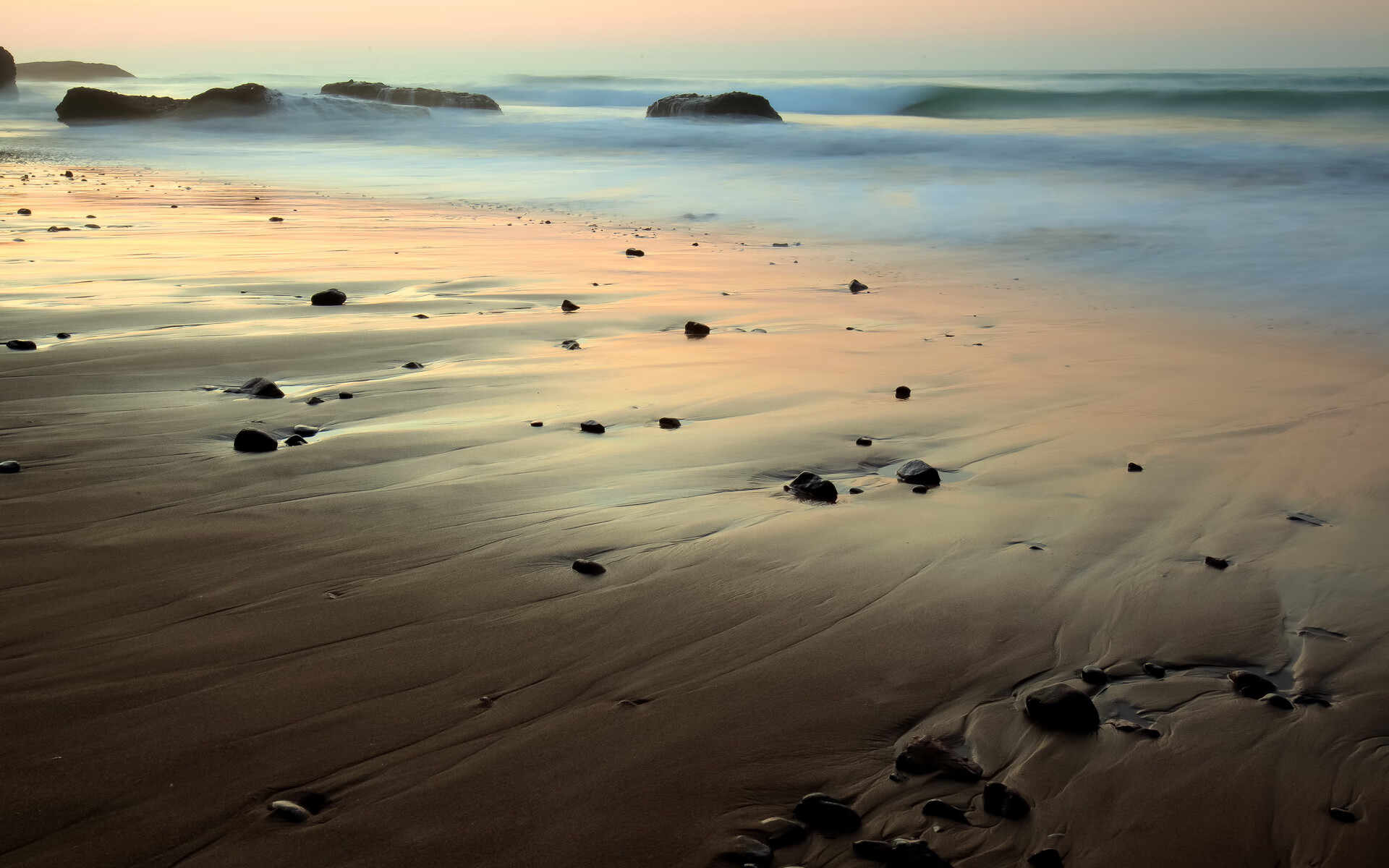 开云娱乐-_篮网力战群雄，巅峰决斗不落下风_，篮网经典比赛